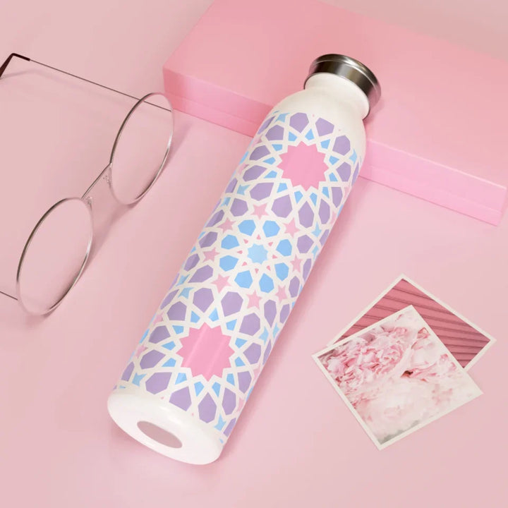 slim water bottle Context 1